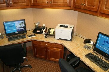 هتل Hampton Inn & Suites Riverton