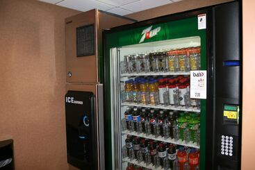 هتل Hampton Inn & Suites Riverton