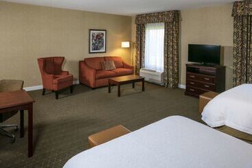هتل Hampton Inn & Suites Toledoperrysburg