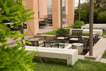 هتل Hilton Garden Inn Santiago Airport