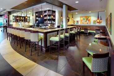 هتل Hilton Garden Inn Springfield, Mo