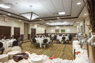 هتل Hilton Garden Inn Springfield, Mo