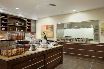 هتل Hilton Garden Inn Springfield, Mo