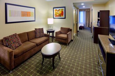 هتل Hilton Garden Inn Springfield, Mo