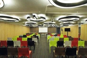 酒店 Ibis Styles Chiang Mai