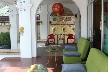 هتل Karon Living Room   Sha Plus