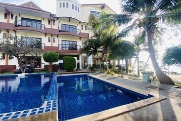 هتل Koh Tao Regal Resort   Sha Plus
