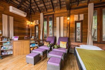 هتل Koh Tao Regal Resort   Sha Plus