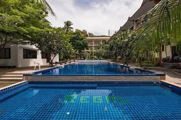 هتل Koh Tao Regal Resort   Sha Plus
