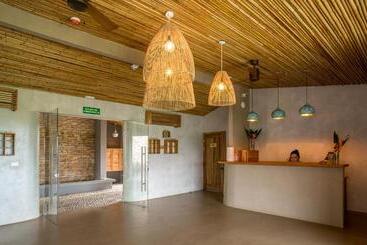 هتل Boutique Lagarta Lodge