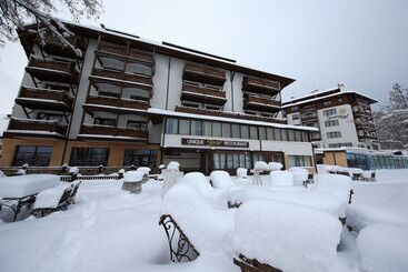 Mpm Hotel Sport Ski In, Ski Out
