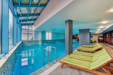 Mpm Hotel Sport Ski In, Ski Out