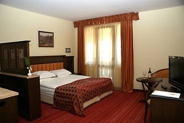 Mpm Hotel Sport Ski In, Ski Out