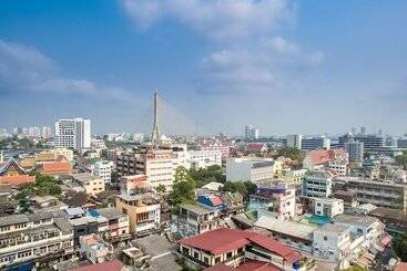 هتل Nouvo City
