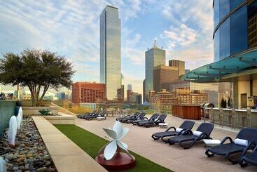 هتل Omni Dallas