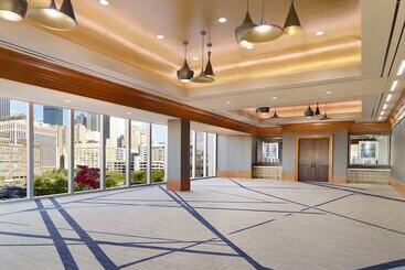 هتل Omni Dallas