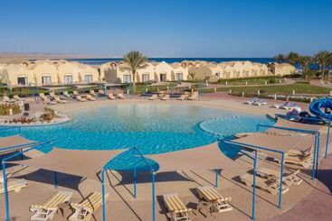 هتل Onatti Beach Resort   Marsa Alam