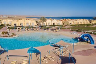 هتل Onatti Beach Resort   Marsa Alam