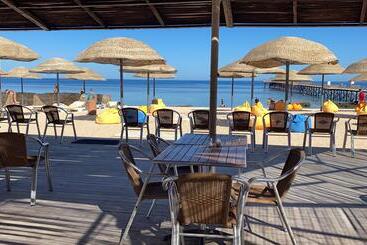 هتل Onatti Beach Resort   Marsa Alam