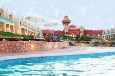 هتل Onatti Beach Resort   Marsa Alam