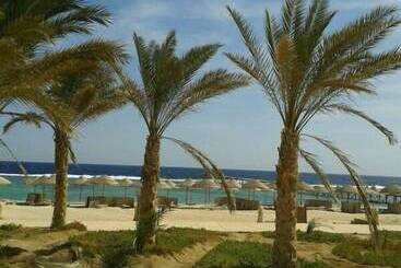 هتل Onatti Beach Resort   Marsa Alam