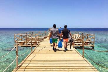 هتل Onatti Beach Resort   Marsa Alam