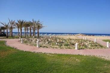 هتل Onatti Beach Resort   Marsa Alam