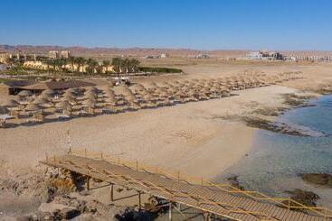 هتل Onatti Beach Resort   Marsa Alam