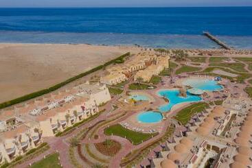 هتل Onatti Beach Resort   Marsa Alam
