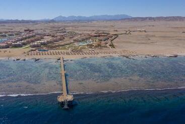هتل Onatti Beach Resort   Marsa Alam