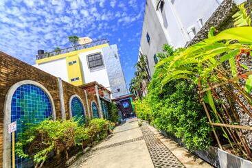 هتل Patong Beach Side