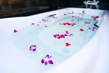 هتل Pj Patong Resortel