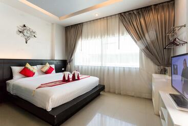 هتل Pj Patong Resortel
