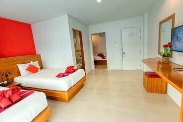 هتل Pj Patong Resortel