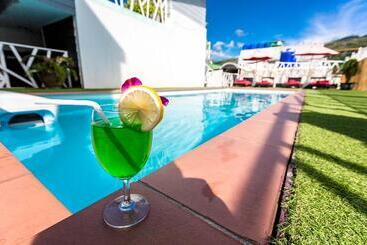 هتل Pj Patong Resortel