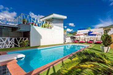هتل Pj Patong Resortel