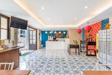 هتل Pure Phuket Residence