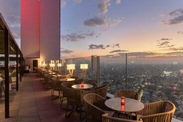 Отель Riu Plaza Guadalajara