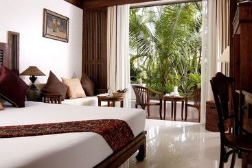 Safari Beach Hotel   Sha Extra Plus