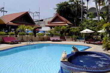 Safari Beach Hotel   Sha Extra Plus