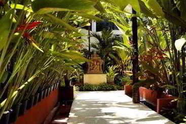 Safari Beach Hotel   Sha Extra Plus