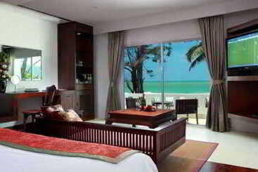Safari Beach Hotel   Sha Extra Plus