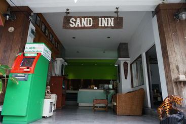 هتل Sand Inn