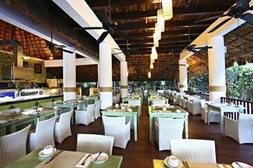 هتل Select Club At Sandos Caracol All Inclusive   Adults Only Area