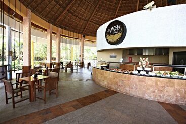 هتل Select Club At Sandos Caracol All Inclusive   Adults Only Area