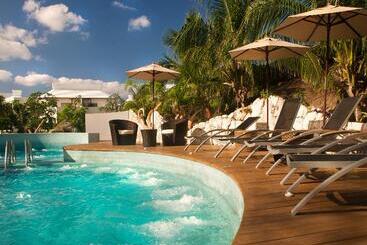 هتل Select Club At Sandos Caracol All Inclusive   Adults Only Area