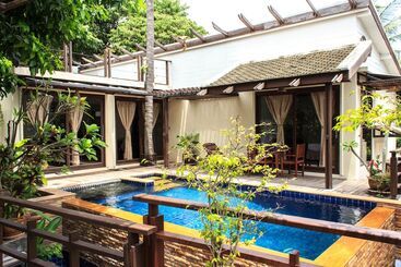 هتل Sasitara Residence