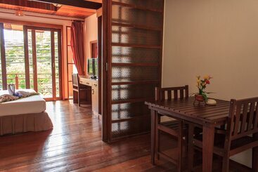 هتل Sasitara Residence