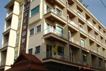 هتل Sm Resort Phuket