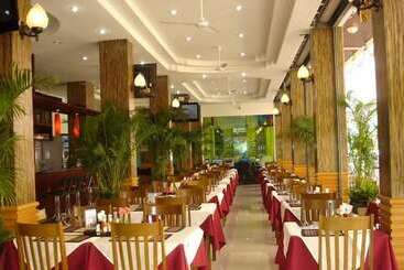 هتل Sm Resort Phuket